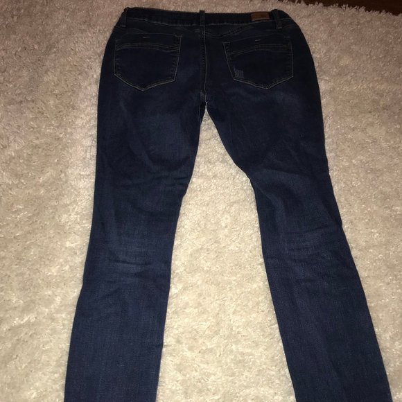 Low Rise Jeans - Picture 2 of 3